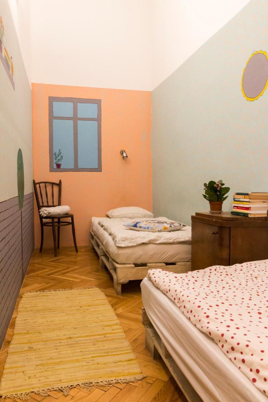 Хостел Baroque & Coworking Будапешт