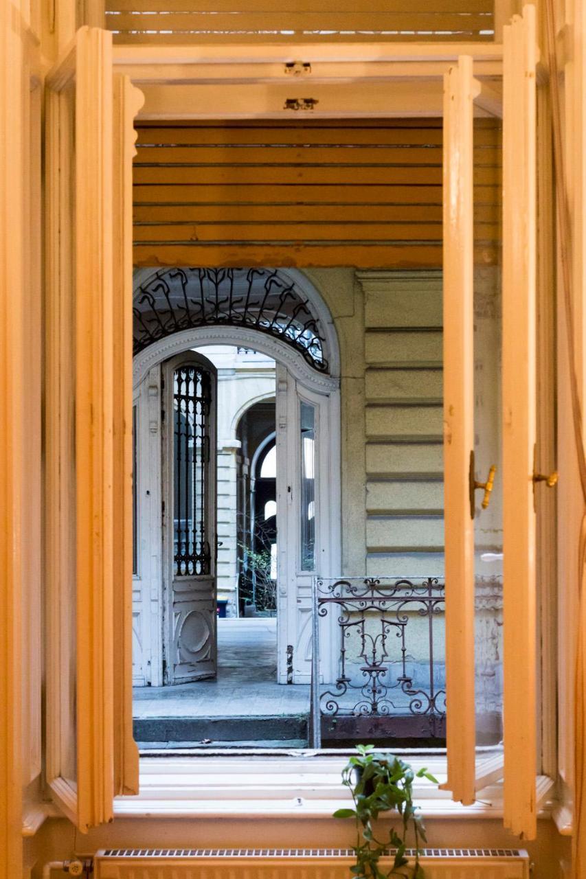 Ostello Baroque & Coworking *