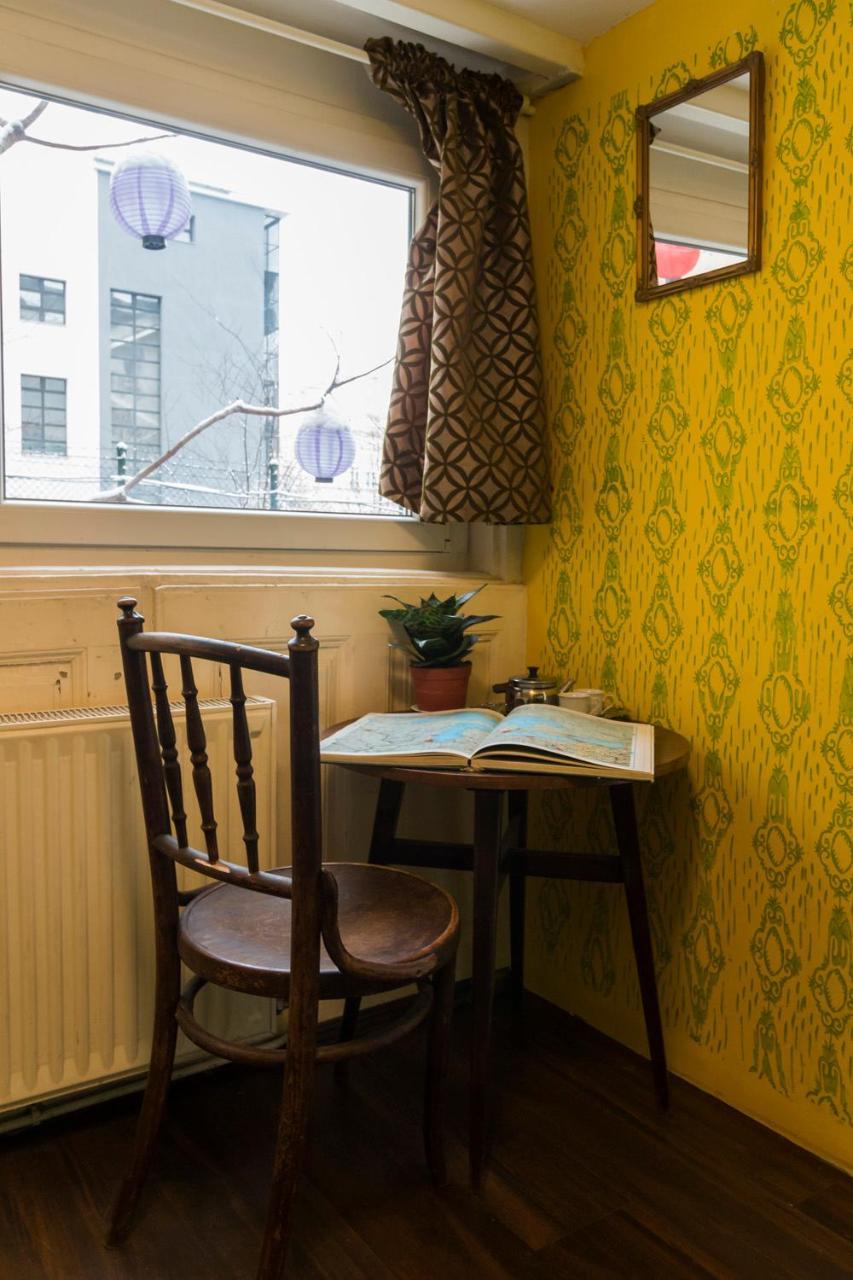 Hostel Baroque & Coworking